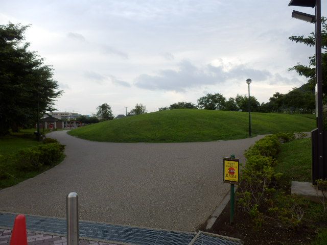 公園　桜ヶ丘公園（公園）まで416m