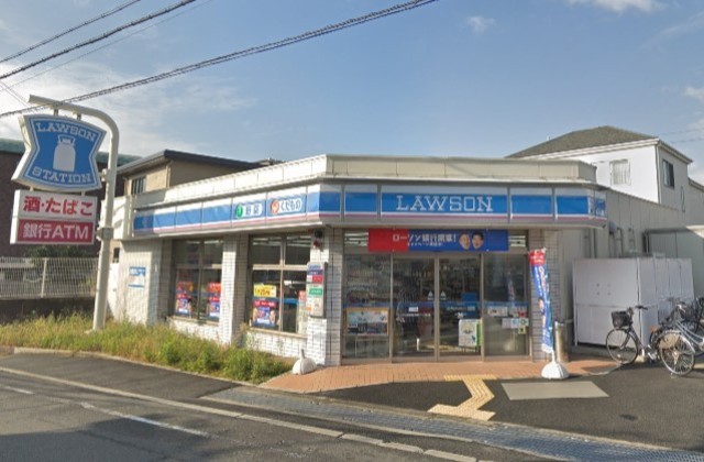 コンビニ　ローソン　豊中柴原町三丁目店（コンビニ）まで98m