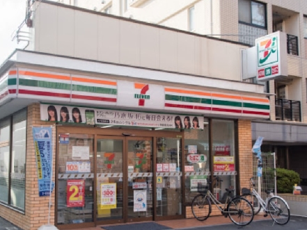 コンビニ　セブンイレブン 千住仲町店（コンビニ）まで176m