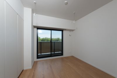 その他部屋・スペース　落ち着いて過ごせるお部屋なので、寝室にいかがでしょうか