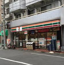 コンビニ　セブンイレブン 豊島千早1丁目店（コンビニ）まで970m
