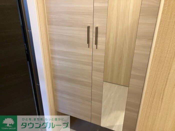 玄関　お問合せはタウンハウジングまで！※現地待合わせ相談可能