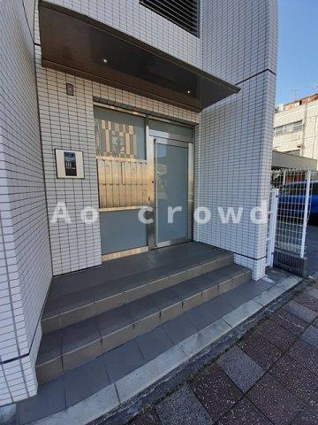 エントランス　気になる物件はまとめてご案内ができます！