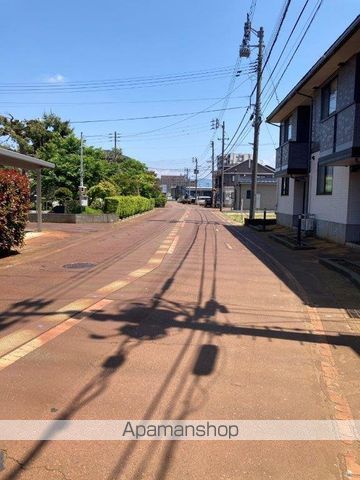 その他　前面道路（その他）まで0m