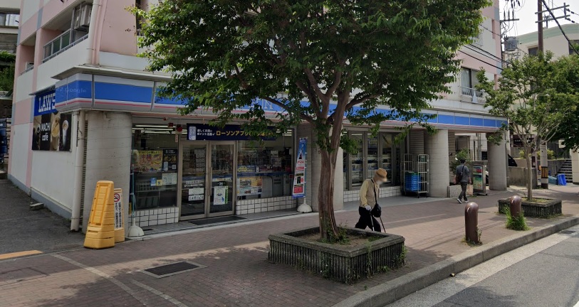 コンビニ　ローソン 垂水仲田三丁目店（コンビニ）まで668m