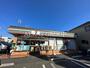 コンビニ　セブンイレブン蕨南町4丁目店（コンビニ）まで371m