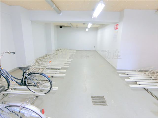 その他共有部分　屋根付駐輪場