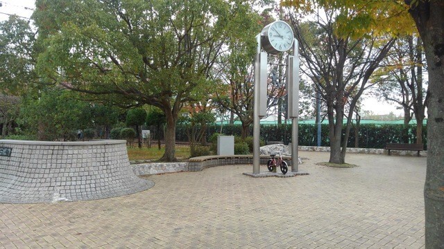 公園　西明石緑道（公園）まで305m