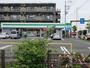 コンビニ　ファミリーマート（コンビニ）まで125m