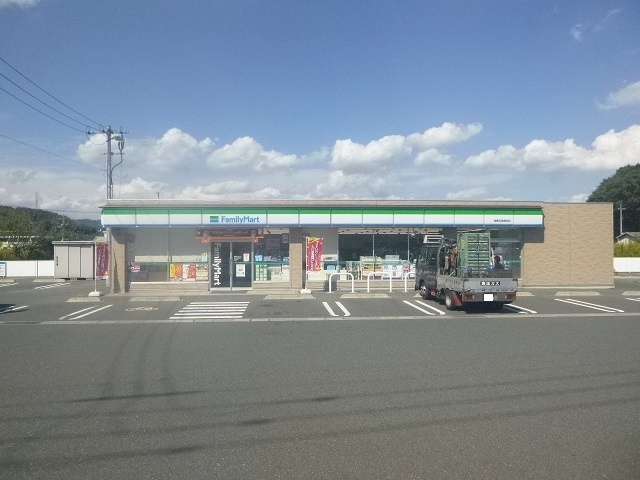 コンビニ　ファミリーマート倉敷玉島店（コンビニ）まで161m