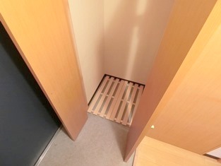 収納　同タイプ内観です
