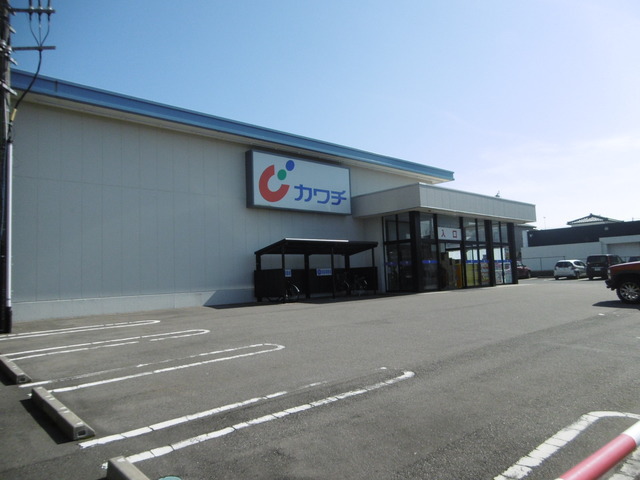 ドラックストア　カワチ薬品青山店（ドラッグストア）まで578m