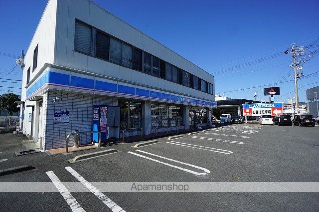コンビニ　ローソン（コンビニ）まで383m