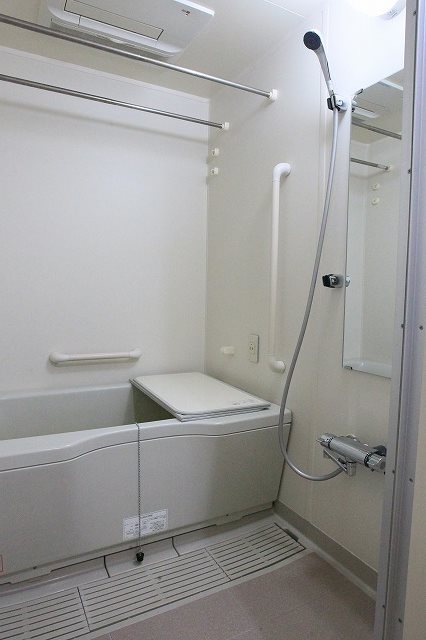 バス・シャワールーム　バス※別部屋参考写真