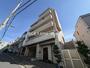 建物外観　住宅街に佇む分譲賃貸マンション