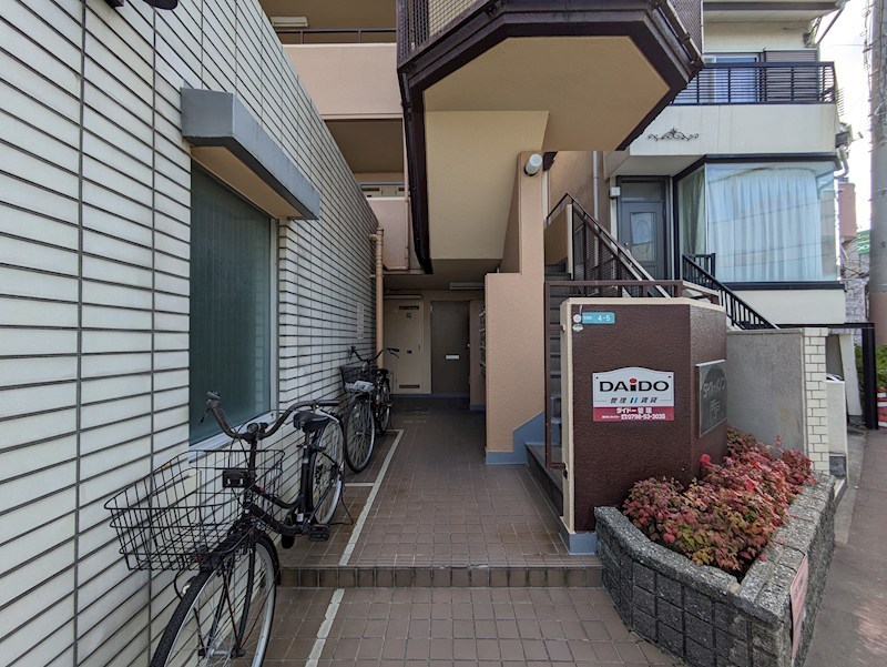 エントランス
