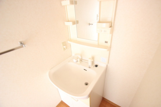 洗面設備　※別部屋の写真です
