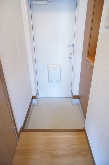 玄関　図面と現状に相違がある場合には現状を優先