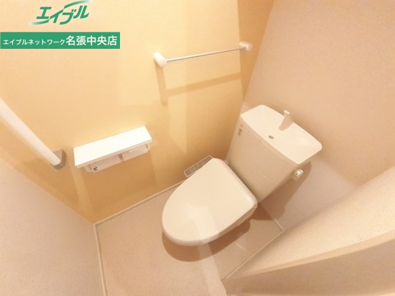 トイレ　別物件同タイプ写真