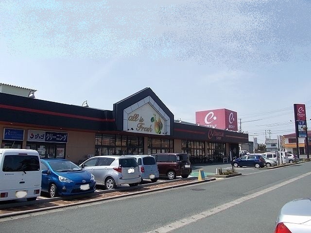 スーパー　遠鉄ストア竜洋店（スーパー）まで1700m