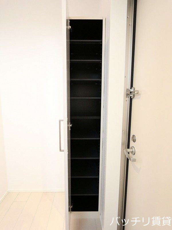 その他　画像は、同型タイプの為、現状を優先いたします。