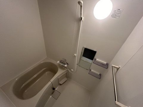 バス・シャワールーム　別部屋参照写真