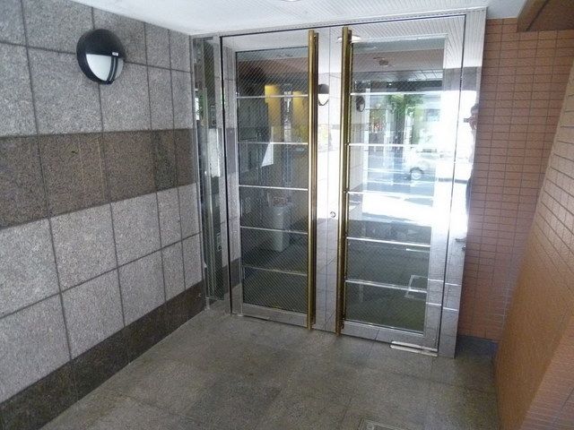 エントランス　☆オートロック、宅配ボックス☆