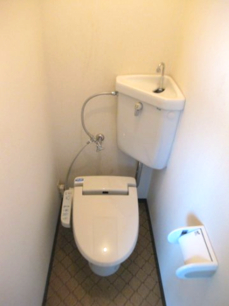 クリア・ステージのトイレ写真