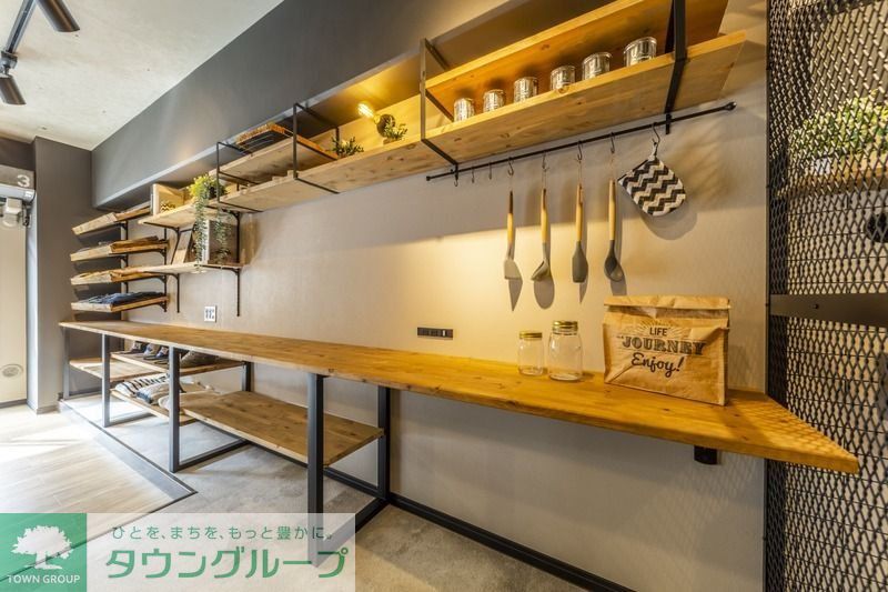 ＪＲ総武線 高円寺駅 徒歩4分 4階建 築40年の内装写真
