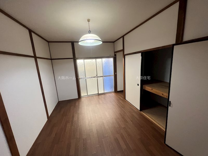 収納　1階キッチン横