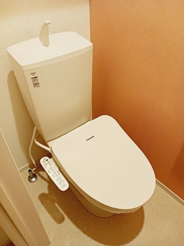 トイレ　図面と現状に相違がある場合には現状を優先
