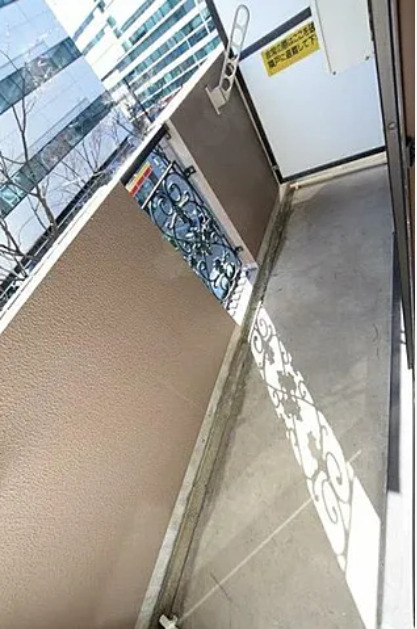 グリフィン新横浜・アリーナ前の内装写真