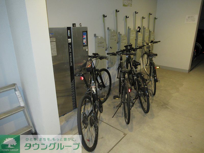 駐車場　駐輪場