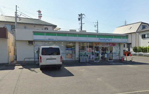 コンビニ　ファミリーマート 岡崎向山町店（コンビニ）まで472m
