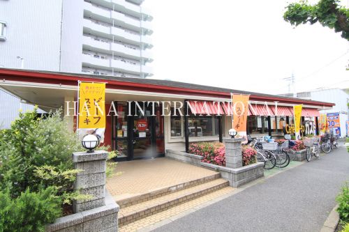 飲食店　ガスト 西綾瀬店（飲食店）まで706m