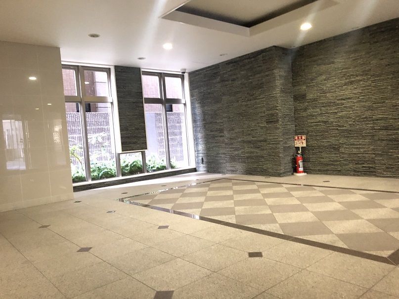 地下鉄七隈線 渡辺通駅 徒歩9分 15階建 築17年の外観写真