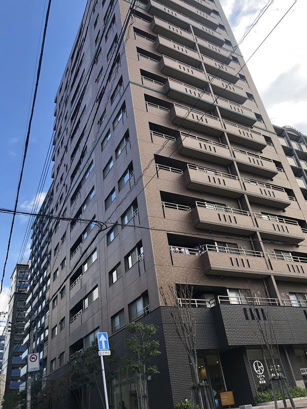地下鉄七隈線 渡辺通駅 徒歩9分 築17年