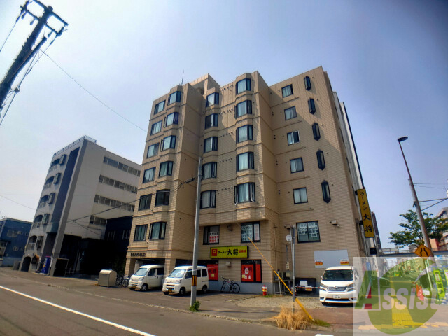 建物外観　札幌市北区北１８条西「ＳＥＲＡＭＢＬＤ北大通」