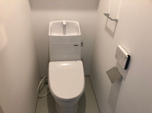 girasol kadomaのトイレ写真