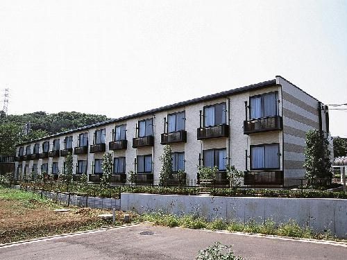 レオパレスHSI RIVERIIの外観写真