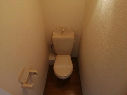 トイレ　実際のトイレは設備・仕様が異なる場合がございます
