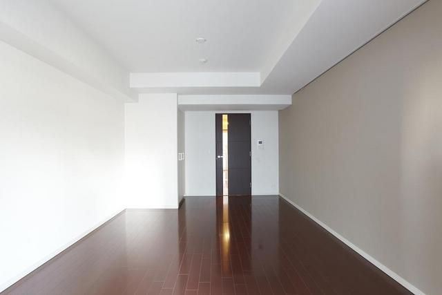 居室・リビング　洋室１０帖以上の広いお部屋です