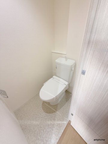 アスヴェル阿波座BLUE EARTHのトイレ写真
