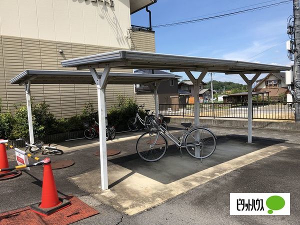 スプリングコートIIの外観写真