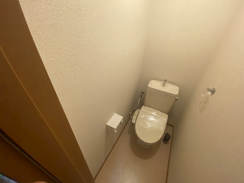 メゾン鷹取のトイレ写真