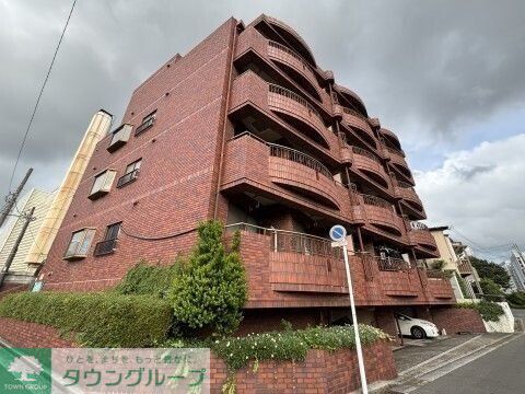 エントランス　お気軽にお問合せ下さい♪