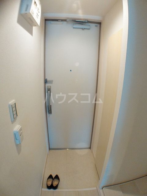 リブリ・稲田堤の玄関写真