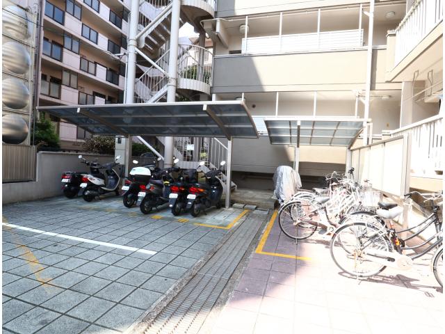 ＪＲ関西本線 奈良駅 徒歩8分 6階建 築47年の外観写真