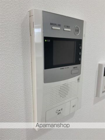 メイボーテセラのその他写真