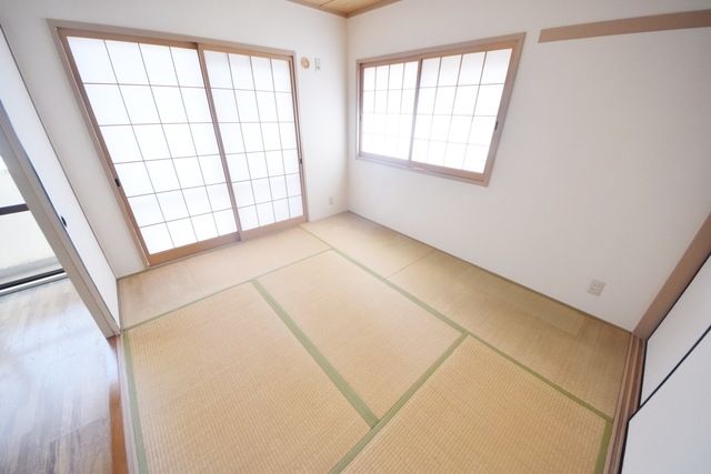 飛田給ガーデンの内装写真